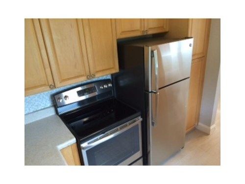 280 SW 11 AV # 1, Hallandale, FL 33009