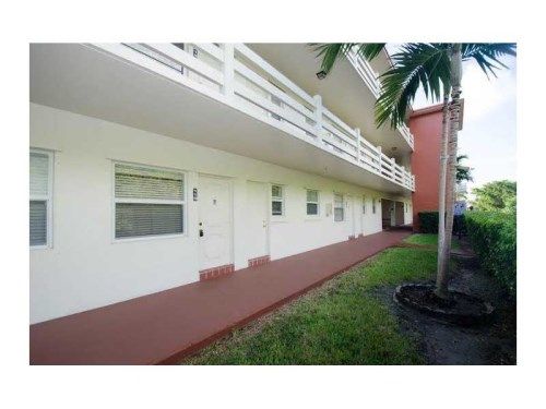 700 LAYNE BL # 115, Hallandale, FL 33009
