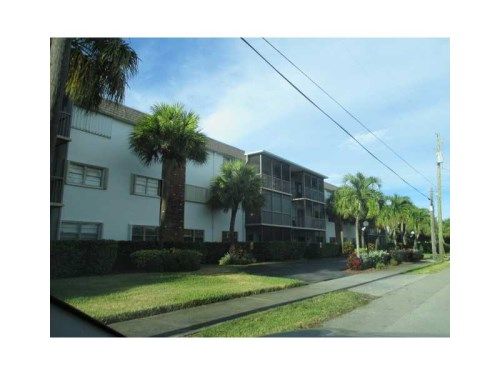 701 NE 1ST CT # 109, Hallandale, FL 33009