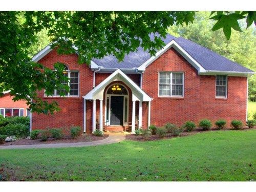 1975 E Foster Drive Drive E, Cumming, GA 30041