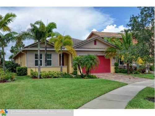 12185 NW 83RD PL, Pompano Beach, FL 33076