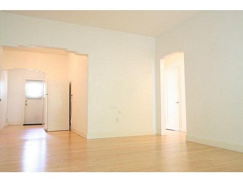 320 80 ST # 3, Miami Beach, FL 33141