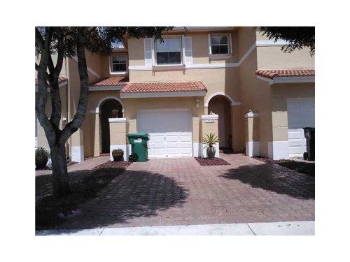 11105 NW 43 LN # 11105, Miami, FL 33178
