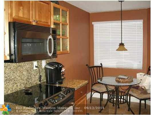 4740 NW 97TH PL # 227, Miami, FL 33178