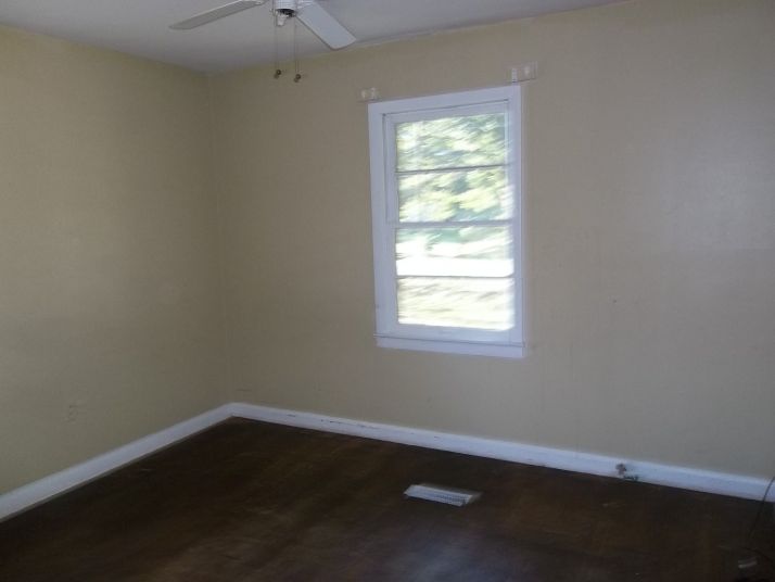405 Tupelo Rd, Birmingham, AL 35215