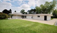 377 Schraufnagel Dr Hartland, WI 53029