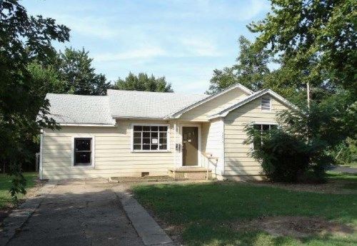 3815 Morris Dr, Fort Smith, AR 72904