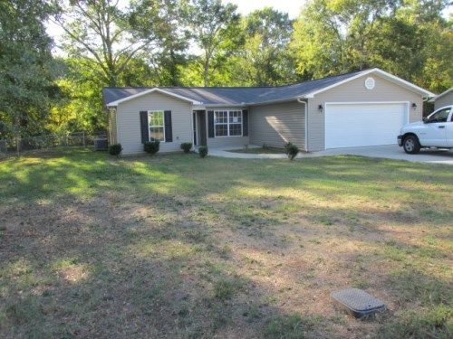 188 Rosemary Ln, Oxford, AL 36203