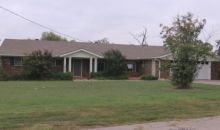 205 13th St Barling, AR 72923