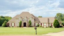 103 ROBERTS DR Madison, MS 39110