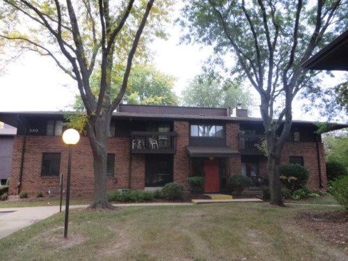 360 Park Hill Dr Unit H, Pewaukee, WI 53072