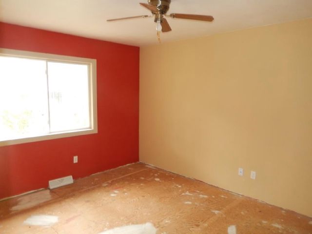 533 14th Avenue W, Milan, IL 61264