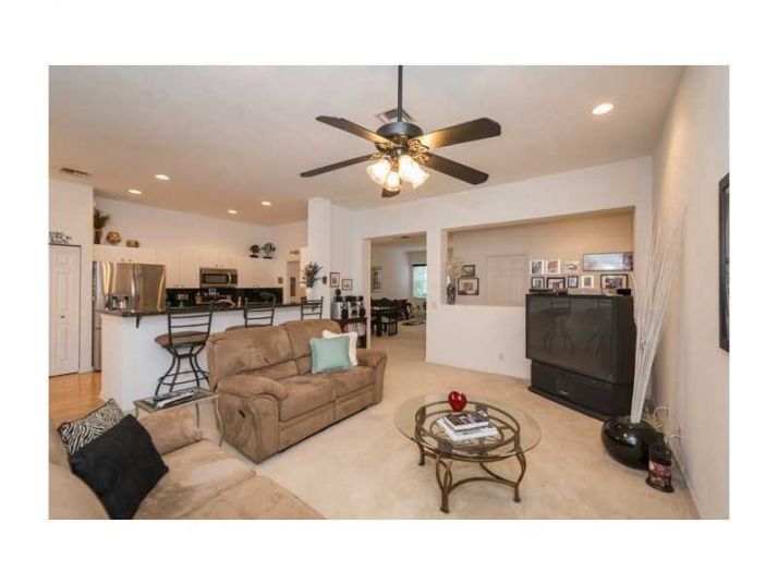 795 HAWTHORN TE, Fort Lauderdale, FL 33327