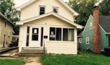 1805 W 3rd St Waterloo, IA 50701