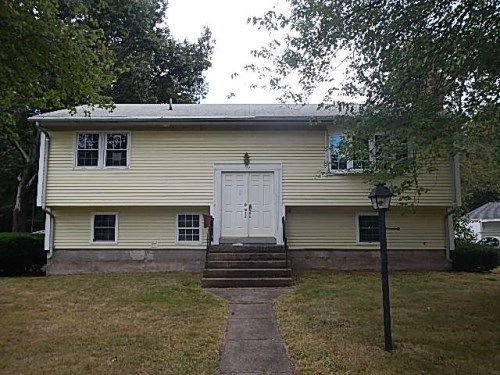 795 Brewer St, East Hartford, CT 06118