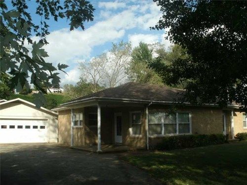 133 East Market Street, Mc Caysville, GA 30555