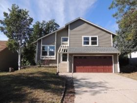 850 Greenbrier Dr, Colorado Springs, CO 80916