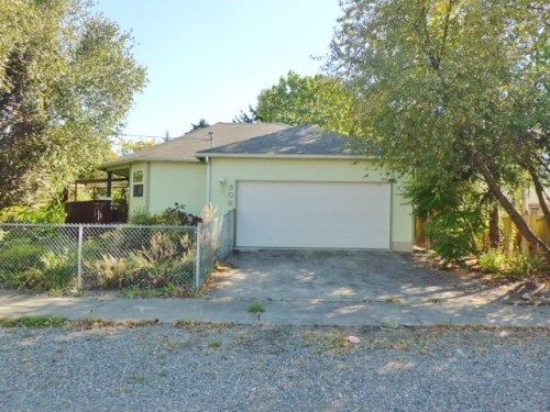 306 Jefferson Street, Centralia, WA 98531