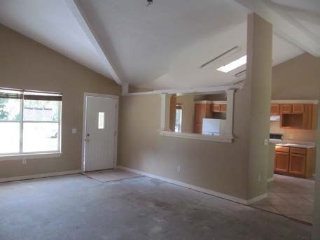 1207 255th St SW, Newberry, FL 32669