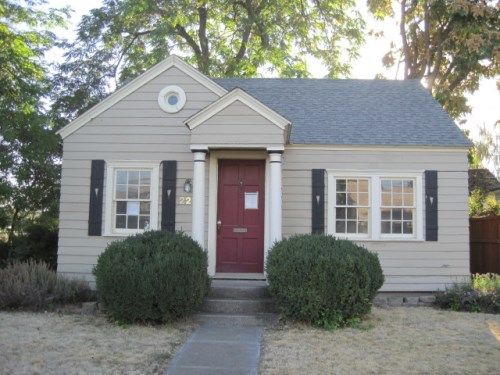 221 S Roosevelt Street, Walla Walla, WA 99362