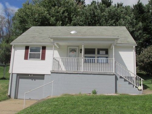 122 Beacon Dr, Weirton, WV 26062