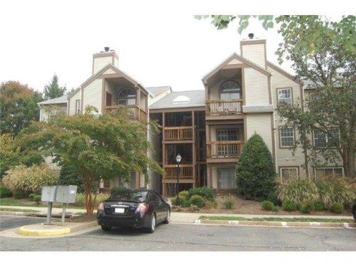 6918 Victoria Dr - Unit J, Alexandria, VA 22310