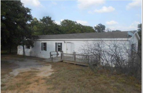 1316 Salt Creek Rd, Springtown, TX 76082