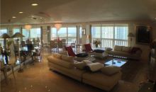 19707 TURNBERRY WY # 28-A B Miami, FL 33180