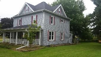 2385 Reynolds Rd, Ashton, IL 61006