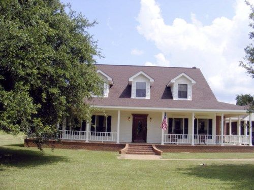 110 Macedonia Ave, Petal, MS 39465