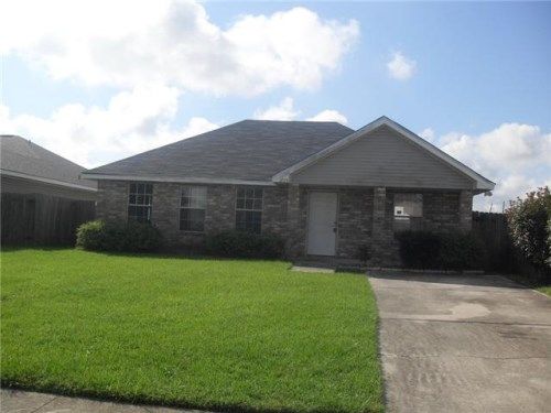 3733 Eastview Dr, Harvey, LA 70058