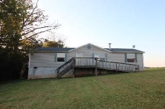 126 Five Oaks Drive, Madisonville, TN 37354