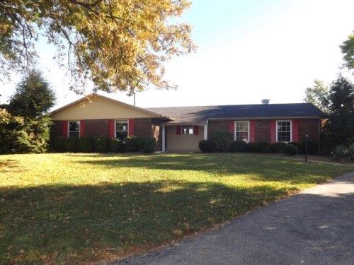 535 Garden Springs Dr, Mount Sterling, KY 40353