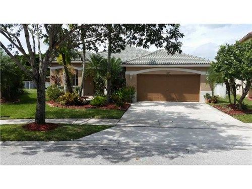 1084 SUNFLOWER CR, Fort Lauderdale, FL 33327
