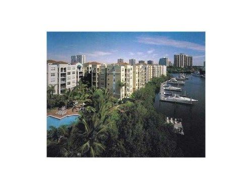 19601 E COUNTRY CLUB DRIVE # 7502, Miami, FL 33180