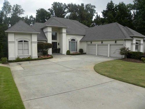 530 Semira Street Sw, Atlanta, GA 30331