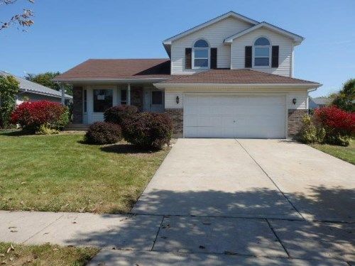 374 Brink Dr, Joliet, IL 60435