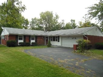 1123 Imprint Ln, Cincinnati, OH 45240