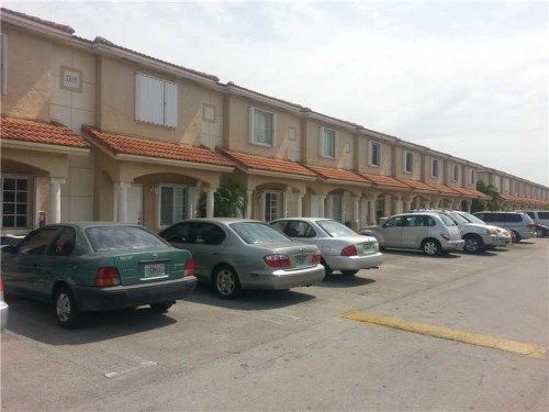 7733 W 36 AV # 6, Hialeah, FL 33018