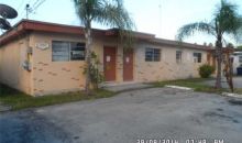 1044 FOSTER RD Hallandale, FL 33009