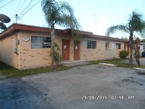 1044 FOSTER RD, Hallandale, FL 33009