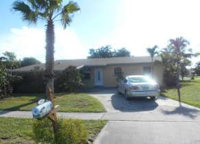 106 NW 8th Street, Boynton Beach, FL 33426