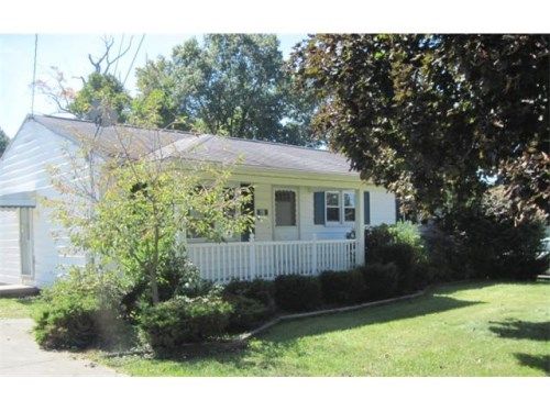 18 Deeringwood Drive, New Middletown, OH 44442