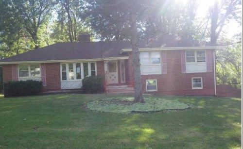 11817 E 48th Terr, Kansas City, MO 64133