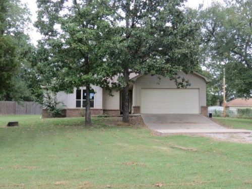 6830 Cardinal Dr, Van Buren, AR 72956