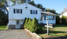 41 Buckland Dr Waterbury, CT 06704