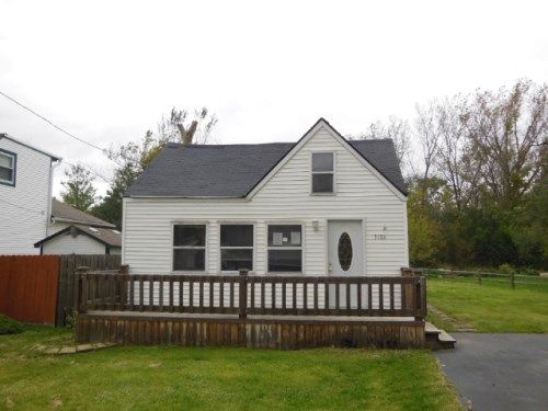 5104 W Westshore Dr, Mchenry, IL 60050