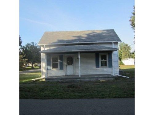 3145 5th St, Trinway, OH 43842