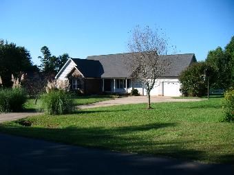 1641 Cordia Cir, Newton, NC 28658