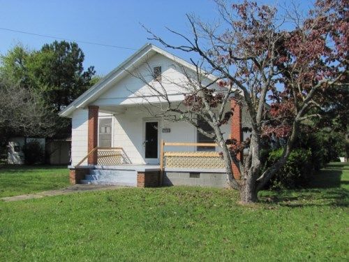 500 S 15th St, Erwin, NC 28339